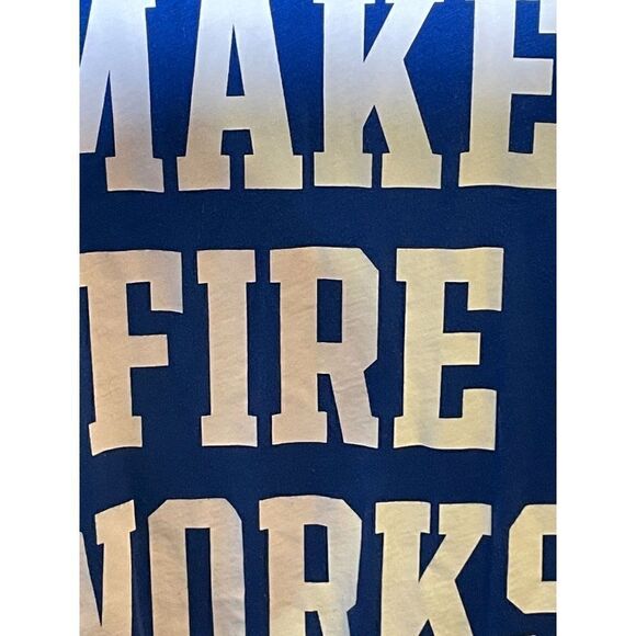 Victoria's Secret S-P PINK Fireworks Tee - Picture 4 of 13